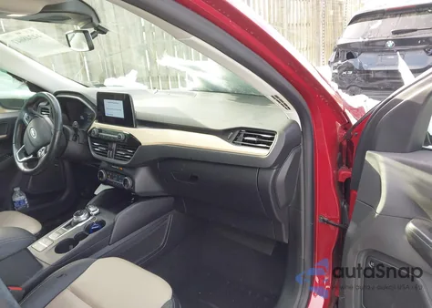 2022 Ford Escape Titanium Plug-In Hybrid из США, поврежденный, VIN 1FMCU0LZ4NUA18296